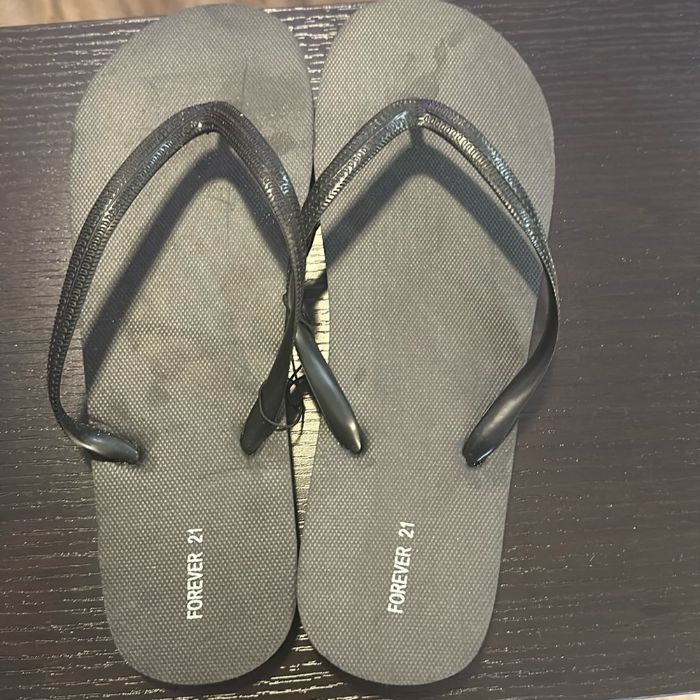 Forever 21 Flip Flops